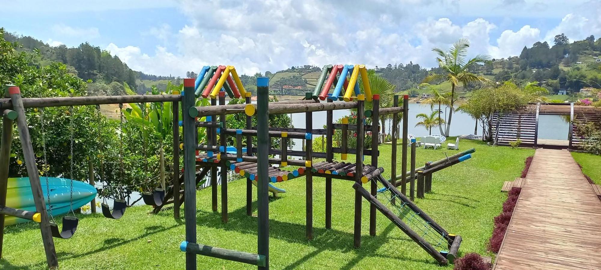 Jordan Hotel Boutique Guatapé Esterno foto